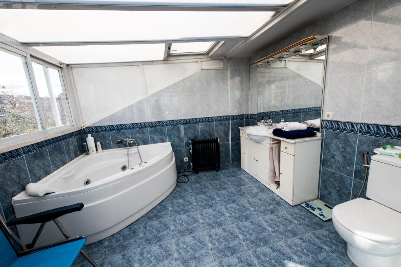 Habitaciones Privadas En Mi Acogedor Chalet - Private Rooms Madrid Exterior photo